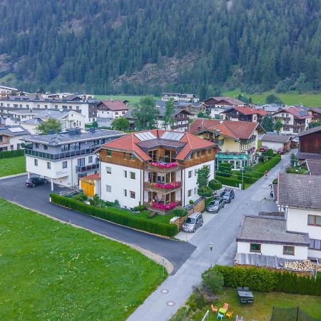 Ferienwohnungen Vier Jahreszeiten Längenfeld Dış mekan fotoğraf